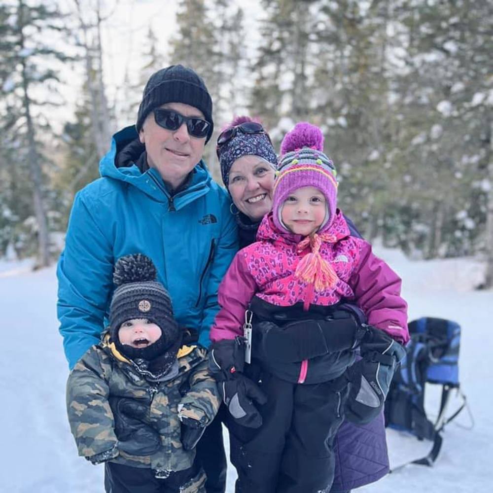 Meet your Posher, Gail et richard